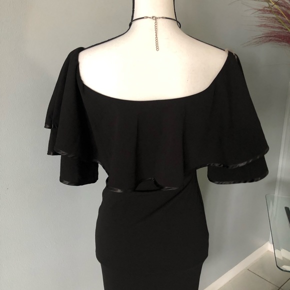Black Off Shoulder Ruffle Midi Dress SIZE Small - Picture 4 of 8